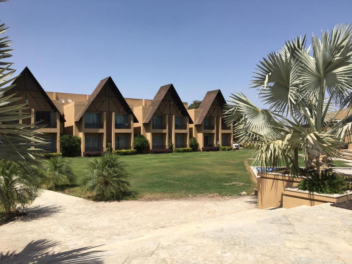 Jagira Ananta Elite , Sasan Gir Otel Chitrod Dış mekan fotoğraf