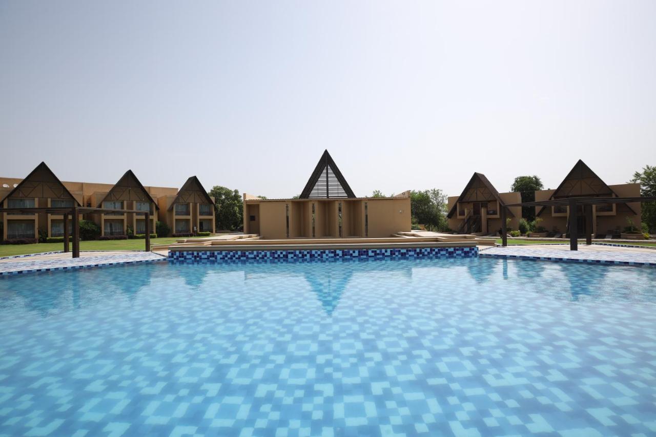Jagira Ananta Elite , Sasan Gir Otel Chitrod Dış mekan fotoğraf